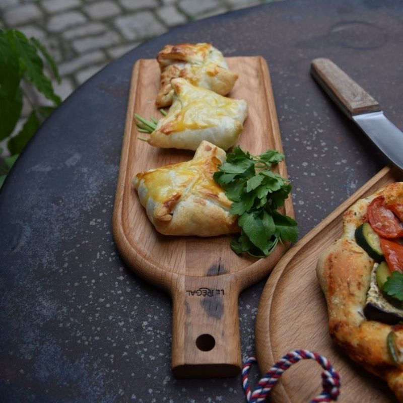 Pelle Petit - Serveringsbrett i Eik